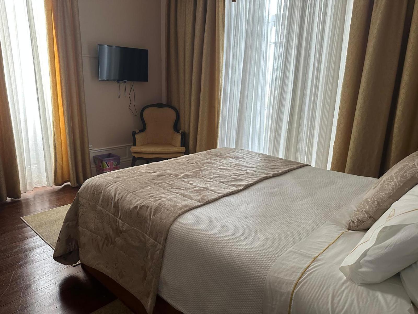 Vila Aurora Лузо Екстериор снимка